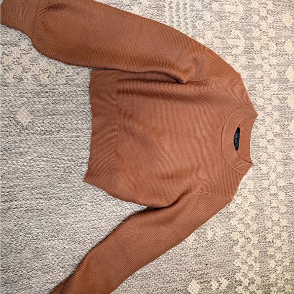 Women's Brown Ribbed Knit Sweater - Picture 2 of 3